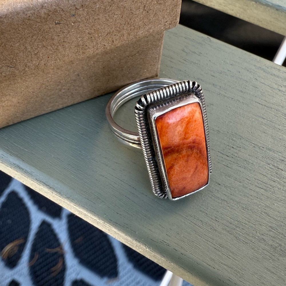 Authentic Native American Sterling Silver Spiny Oyster Ring